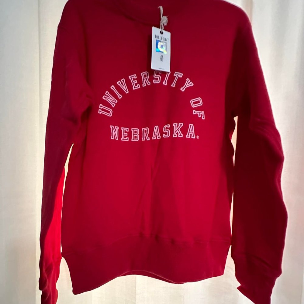 Hillflint NWT Unisex small University of Nebraska red  crewneck sweatshirt